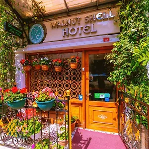 Walnut Shell Sultanahmet Hotel